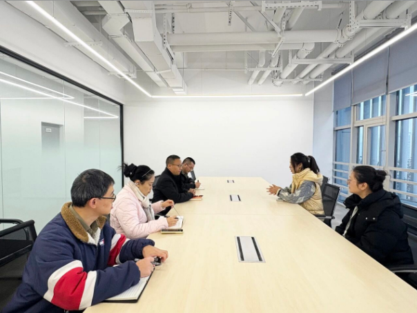 深化对接 共话发展 | 区经信委一行调研走访余上鸥