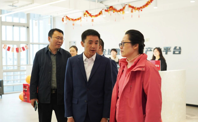 深化交流 共谋发展 | 九龙坡区委常委、统战部部长金涛一行参观走访余上鸥